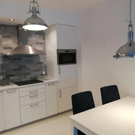 Dolny Apartment *